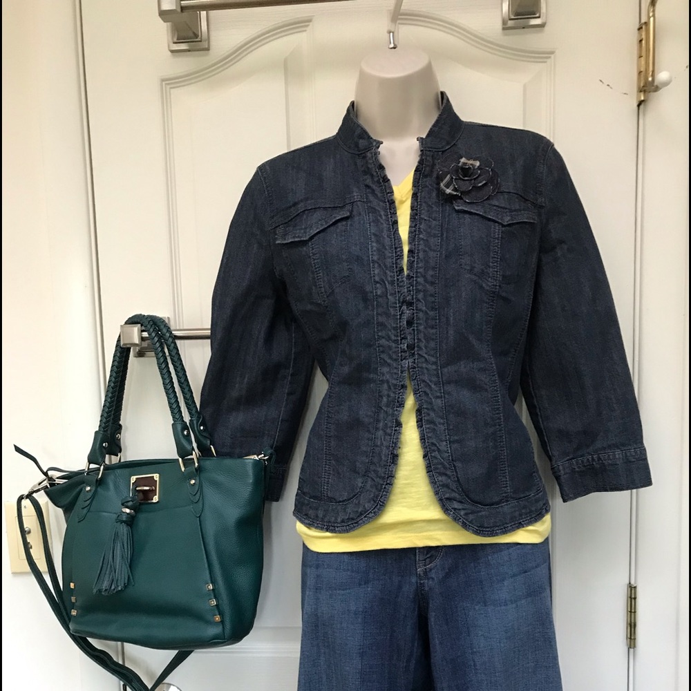 Feminine jean jacket